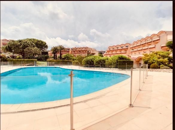 Antibes Secured Parc Velusine With Private Parking, Terrace, Pools And Tennis Courts. Dış mekan fotoğraf
