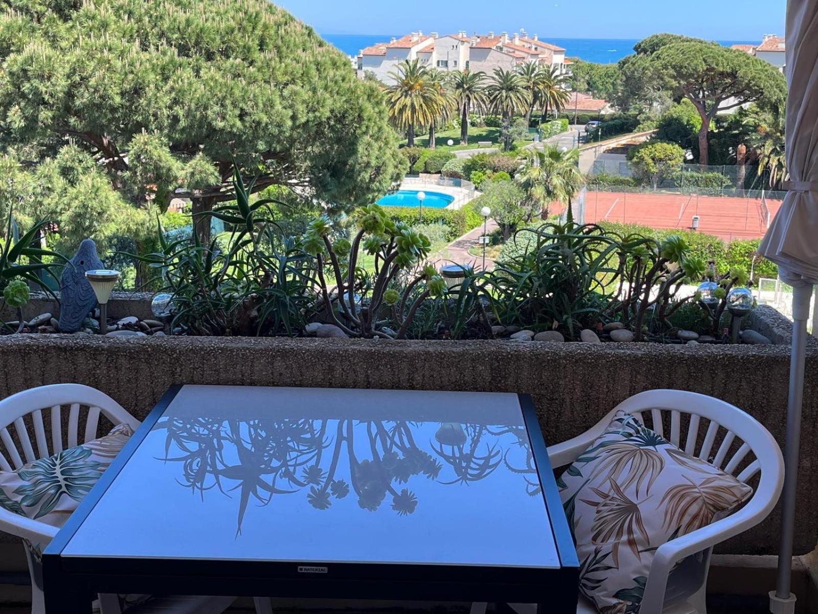 Antibes Secured Parc Velusine With Private Parking, Terrace, Pools And Tennis Courts. Dış mekan fotoğraf